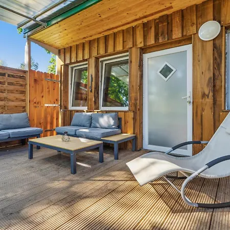 Casa vacanze Awesome Home In Zeulenroda-Triebes With Sauna *